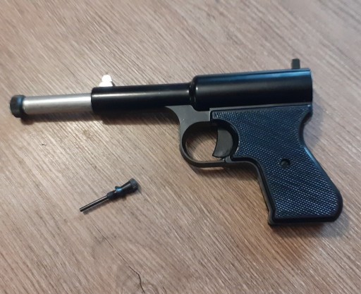 Zdjęcie oferty: Wiatrówka pistolet pneumatyczny kal. 4,5 mm
