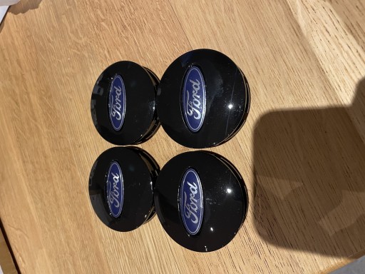 Zdjęcie oferty: Dekielki do felg ford czarne 66mm