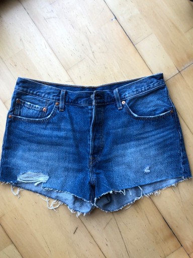 Zdjęcie oferty: Levis spodenki dżinsowe xl 