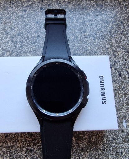 Zdjęcie oferty: Samsung Galaxy Watch 4 Classic (czarny, 46mm)
