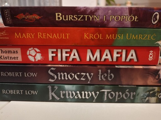 Zdjęcie oferty: Robert Low Król musi umrzeć FIFA Mafia Bursztyn...