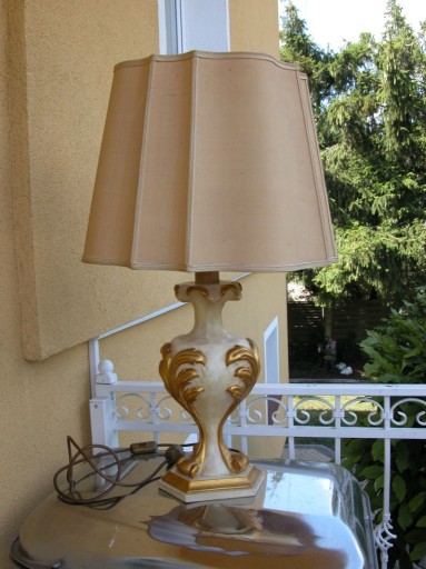Zdjęcie oferty: stara drewniana lampa - lampka malowana 