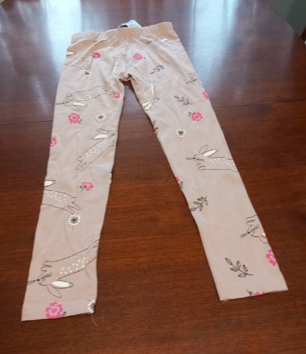 Zdjęcie oferty: Legginsy 128 7-8 lat