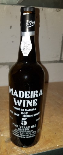 Zdjęcie oferty: Butelka po winie Madeira