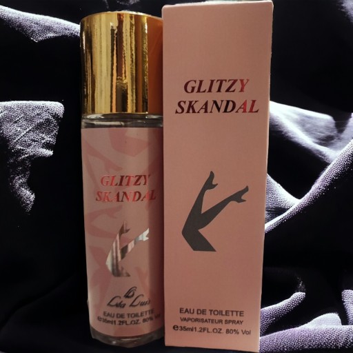 Zdjęcie oferty: Perfumy damskie Glitzy Skandal 35 ml.