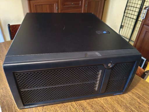 Zdjęcie oferty: Obudowa Enlight SR506130 5U