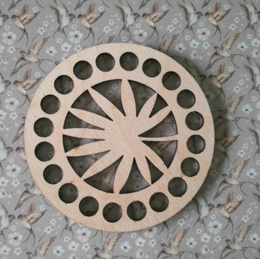 Zdjęcie oferty: Baza dno koszyka spód koło 10cm makrama wzór 26kosz10