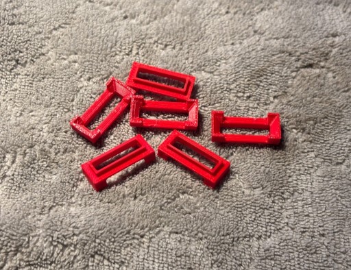 Zdjęcie oferty: RADMOR 5472 - wlepka włącznika sieciowego