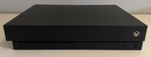 Zdjęcie oferty: Xbox One X 1TB + Oryginalny Pad