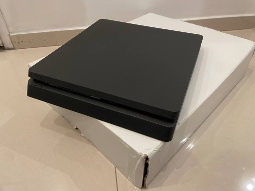 Zdjęcie oferty: Sprzedam PS4 - obudowa, zasilacz, napęd 