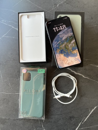 Zdjęcie oferty: Iphone 11 Pro Max idealny 89% Midnight Green