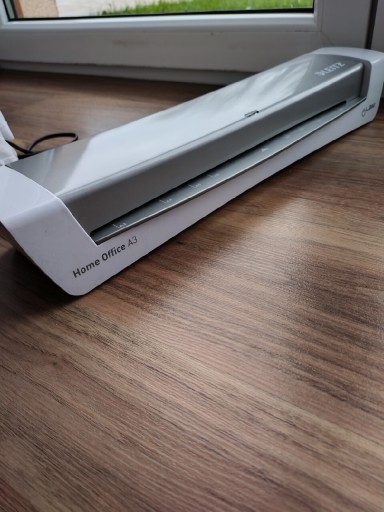 Zdjęcie oferty: Laminator Leitz iLAM Home Office A3 