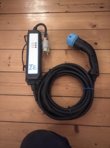 Zdjęcie oferty: Kabel ładujący do renault z.e Zoe kangoo twiddy 