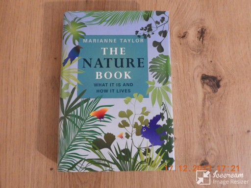 Zdjęcie oferty: The Nature Book - What it is and how it lives. 