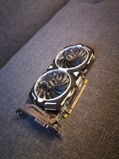 Zdjęcie oferty: MSI Radeon RX 570 ARMOR OC 4GB GDDR5