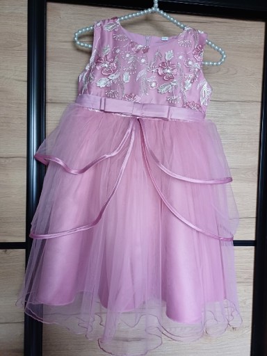 Zdjęcie oferty: Sukienka -Rożowa- Tiul - 7/8 lat