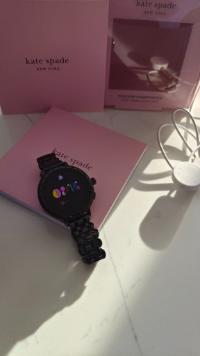 Zdjęcie oferty: Zegarek damski smartwatch Kate Spade Scallop