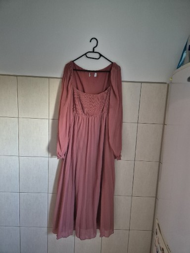Zdjęcie oferty: Piękna sukienka na wesele Asos XXL 44