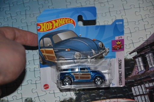 Zdjęcie oferty: Hot Wheels Volkswagen Beetle VW Garbus granat wood