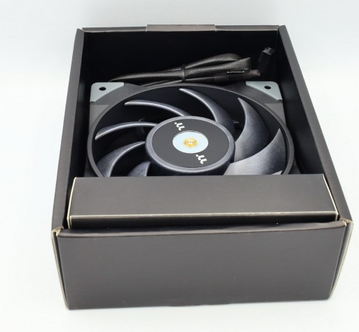 Zdjęcie oferty: Wentylator Thermaltake Toughfan 12