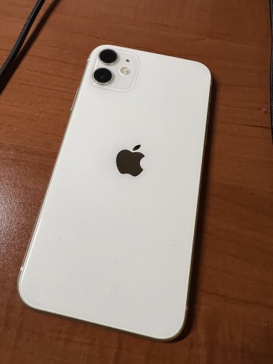 Zdjęcie oferty: iPhone 11 64GB White + Apple battery pack