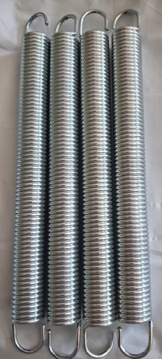 Zdjęcie oferty: 4 sprężyny  do tapczanu, łóżka 