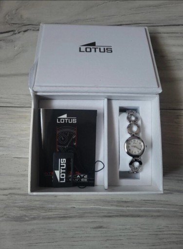 Zdjęcie oferty: Zegarek damski Lotus