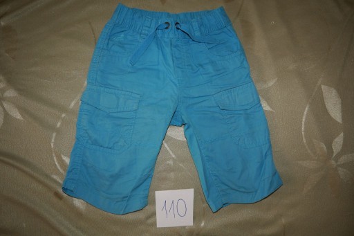 Zdjęcie oferty: Spodenki spodnie krótkie szorty bermudy C&A 110