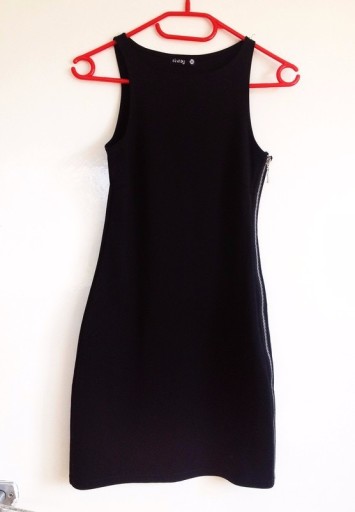 Zdjęcie oferty: Sinsay czarna sukienka xs s 34 36 na zamek zip pro