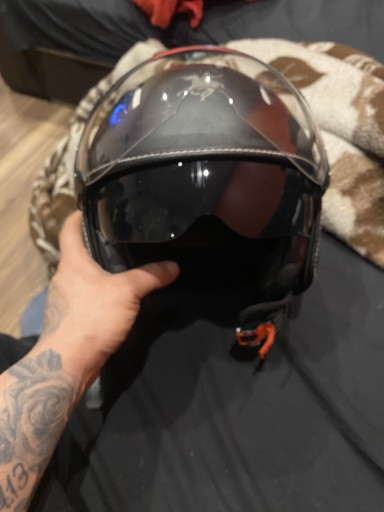 Zdjęcie oferty: Kask motocyklowy jet