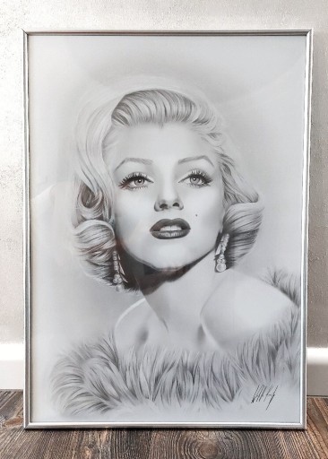 Zdjęcie oferty: Szary obraz do salonu,srebrna ramka,Marilyn Monroe