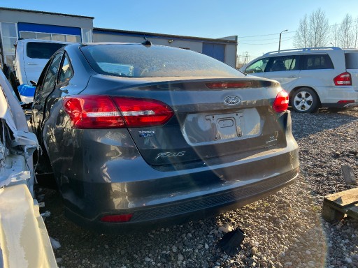 Zdjęcie oferty: Ćwiartka cały tył Ford Focus mk3 USA