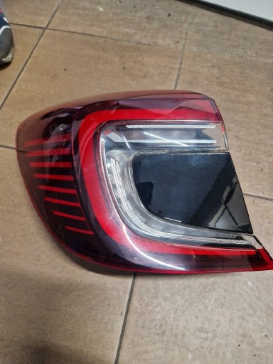 Zdjęcie oferty: RENAULT CAPTUR Lampa lewa tył 265555698R high