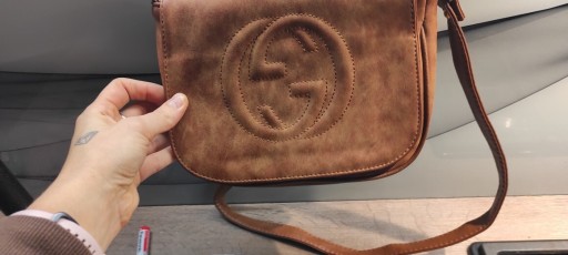 Zdjęcie oferty: Torebka Gucci mała listonoszka 