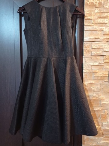 Zdjęcie oferty: Czarna, koktajlowa sukienka