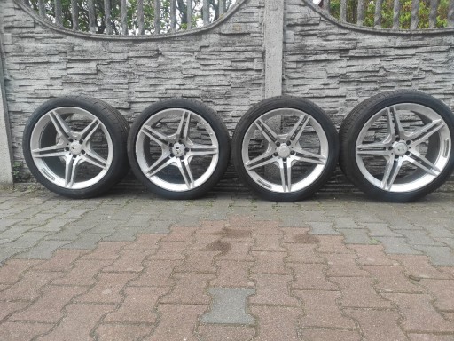 Zdjęcie oferty: Sprzedam alufelgi Mercedes AMG 20 uszkodzone 2szt