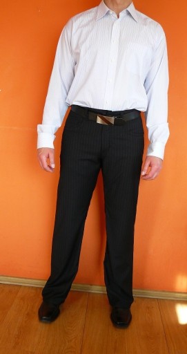 Zdjęcie oferty: Męskie spodnie garniturowe Blue Line nowe
