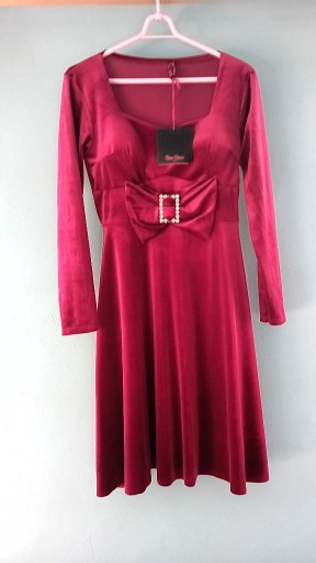 Zdjęcie oferty: Sukienka welur czerwona lub chabrowa M/L