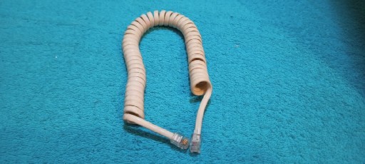 Zdjęcie oferty: Kabel  połączeniowy spiralny do słuchawek telefon.