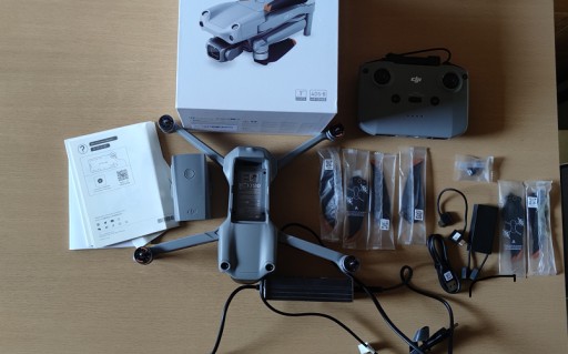 Zdjęcie oferty: Dron DJI Air 2 S 