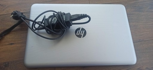 Zdjęcie oferty: Laptop HP 71025 uszkodzony