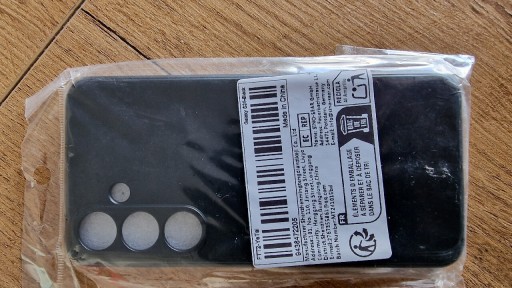 Zdjęcie oferty: Etui galaxy s25 nowe !