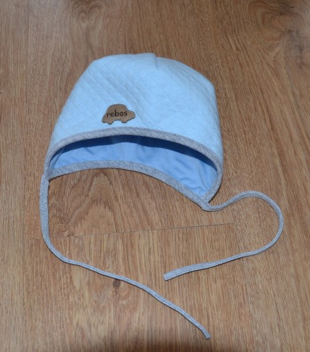 Zdjęcie oferty: Śliczna czapka niemowlęca obwód głowy 40 cm,