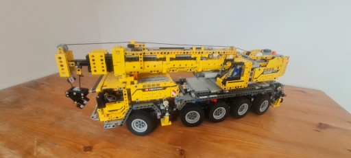 Zdjęcie oferty: LEGO Technic 42009 żuraw MK II