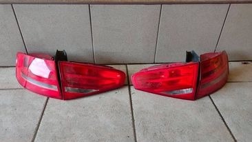 Zdjęcie oferty: Lampy TYŁ A4 B8 Sedan PRZEDLIFT w dobrym stanie!