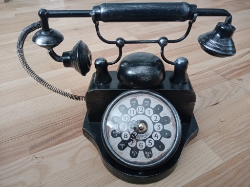 Zdjęcie oferty: Zegar telefon, stojący, stylizowany vintage
