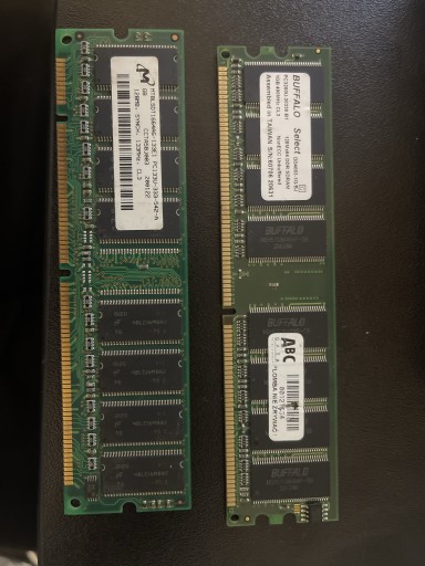 Zdjęcie oferty: Pamięć RAM Pc3200u oraz pc133u RETRO