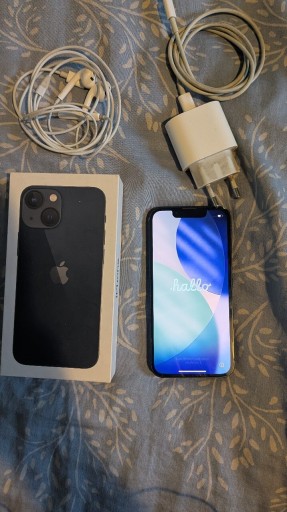 Zdjęcie oferty: iPhone 13 mini 128GB midnight + ładowarka + słuchawki + pudełko bateria 79%