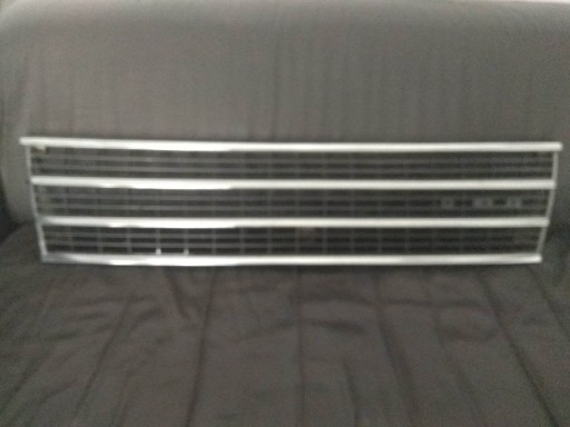 Zdjęcie oferty: GRILL ATRAPA CHRYSLER VOYAGER 91-95 4576763