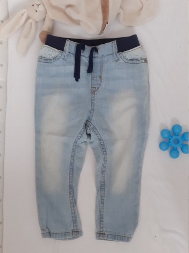 Zdjęcie oferty: spodnie H&M jeansowe 80 cm 9-12 M